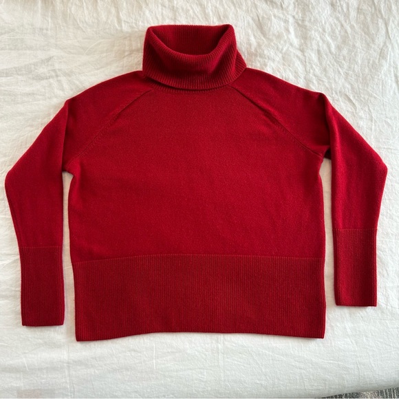 ATHLETA Alpine Turtleneck Wool/Cashmere Sweater ~ Large - Picture 4 of 8